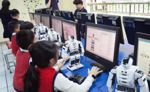 藍海軟通 國內領先的互聯網方案定制開發先鋒